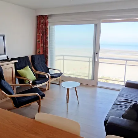Scorpio B0603 With Beautiful Sea Views Apartment *