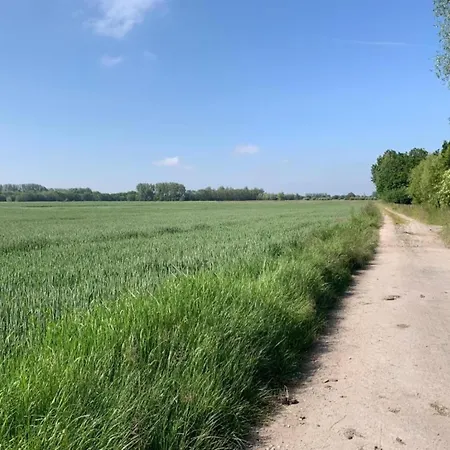 In By Scenic Beaches Apartment